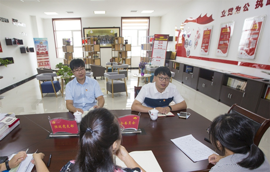 8月20日，天津经济技术开发区两新党委四科科长王云龙一行莅临3499手机版拉斯维加斯,3499拉斯维加斯集团调研指导企业党建工作。