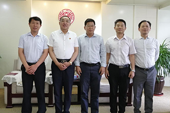 3499手机版拉斯维加斯,3499拉斯维加斯集团董事局主席李长云受南开大学 常务副校长许京军邀请参观考察