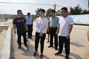 德州市委办公室副主任任威一行莅临3499手机版拉斯维加斯,3499拉斯维加斯集团旗下农业产业清洋湖考察调研