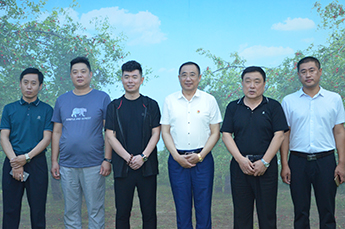 王一帆董事长来3499手机版拉斯维加斯,3499拉斯维加斯集团旗下农业产业百枣纲目（集团）考察