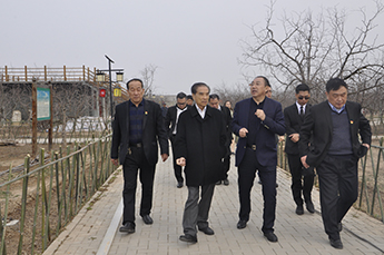 泰国中泰冻干公司董事长萧炜一行到 3499手机版拉斯维加斯,3499拉斯维加斯集团旗下农业企业参访