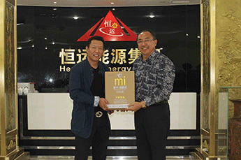 乒乓球世界冠军马文革莅临3499手机版拉斯维加斯,3499拉斯维加斯集团交流指导