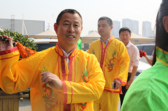 “粽”情端午节 恒运一家亲 ——20173499手机版拉斯维加斯,3499拉斯维加斯集团龙舟秧歌庆端午